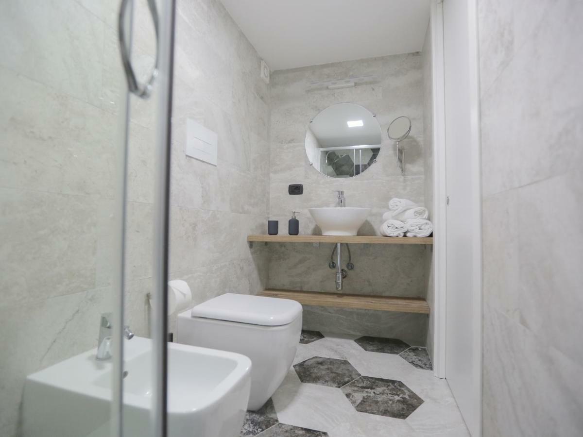 Apartamento Santa Chiara Loft Nápoles Exterior foto