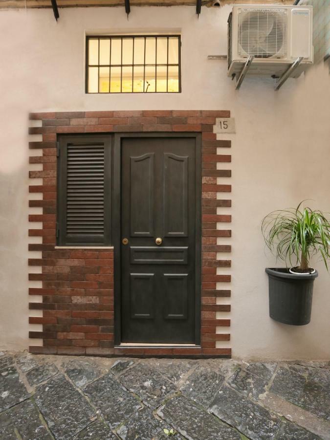 Apartamento Santa Chiara Loft Nápoles Exterior foto